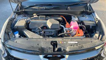 Kia Sportage 1.6T GDi HEV Shadow 5dr Auto