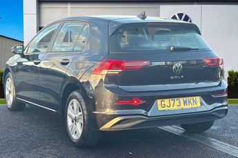 Volkswagen Golf 2.0 TDI Life 5dr DSG