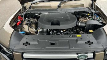 Land Rover Defender 3.0 D250 Hard Top S Auto