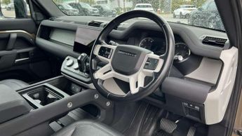 Land Rover Defender 3.0 D250 Hard Top S Auto