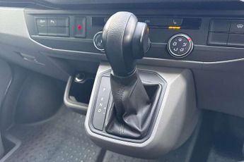 Volkswagen Transporter 2.0 BiTDI 204 Highline Van DSG