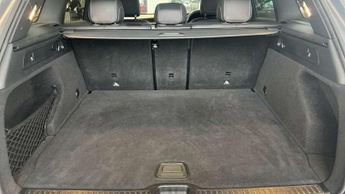 Mercedes-Benz GLC GLC 300d 4Matic AMG Line Premium 5dr 9G-Tronic