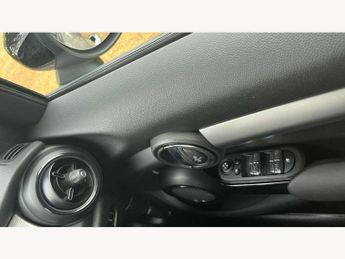 MINI Hatchback 5dr 2.0 Cooper S Exclusive 5dr Auto