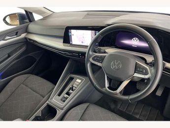 Volkswagen Golf 1.5 eTSI 150 Life 5dr DSG