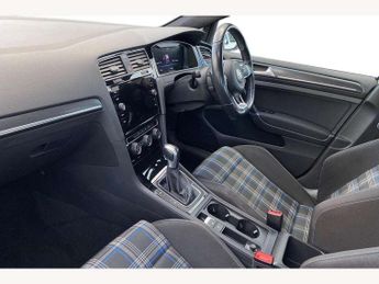 Volkswagen Golf GTE 1.4 TSI GTE 5dr DSG