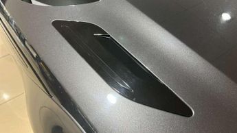 Land Rover Range Rover Evoque 2.0 D200 R-Dynamic SE 5dr Auto