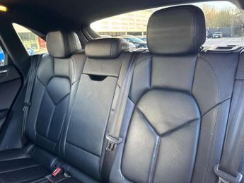 Porsche Macan [252] 5dr PDK
