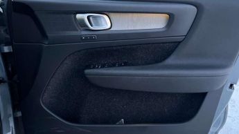 Volvo XC40 2.0 D3 Inscription Pro 5dr AWD Geartronic