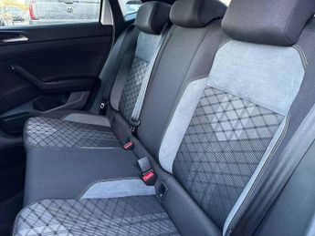 Volkswagen Polo 1.0 TSI R-Line 5dr DSG