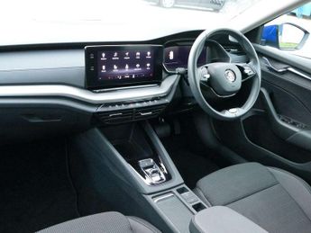 Skoda Octavia Estate 1.4 TSI iV SE Technology DSG 5dr