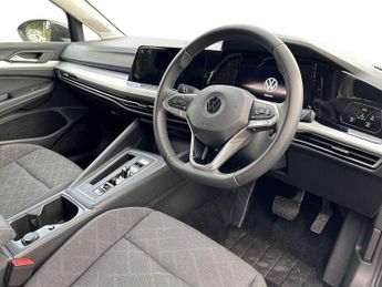 Volkswagen Golf 1.5 eTSI 150 Life 5dr DSG