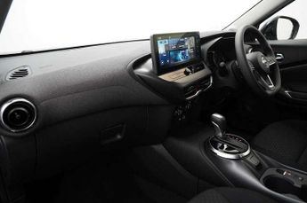 Nissan Juke 1.0 DiG-T Acenta Premium 5dr DCT