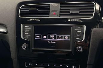 Volkswagen Golf 2.0 TSI R 5dr DSG