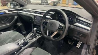 Volkswagen Arteon Shooting Brake 1.4 TSI eHybrid R-Line 5dr DSG