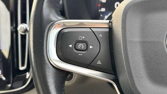Volvo XC40 2.0 T4 Inscription Pro 5dr AWD Geartronic