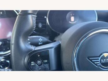 MINI Hatchback 1.5 Cooper Classic 3dr Auto