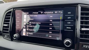 Skoda Karoq 1.5 TSI Sportline 5dr DSG