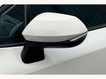 Toyota Corolla Touring Sport 1.8 Hybrid Icon 5dr CVT