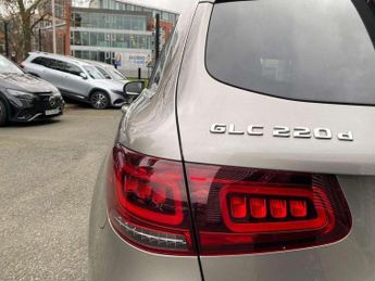 Mercedes-Benz GLC GLC 220d 4Matic AMG Line Premium 5dr 9G-Tronic