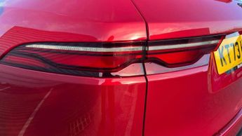 Jaguar F-Pace 2.0 D200 R-Dynamic HSE Black 5dr Auto AWD