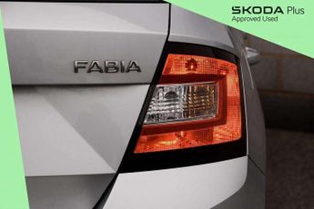 Skoda Fabia 1.0 TSI 110 SE 5dr DSG
