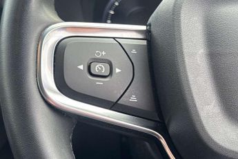 Volvo XC40 Recharge 1.5 T4 Recharge PHEV Core Bright 5dr Auto