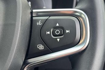 Volvo XC40 Recharge 1.5 T4 Recharge PHEV Core Bright 5dr Auto