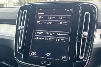 Volvo XC40 Recharge 1.5 T4 Recharge PHEV Core Bright 5dr Auto