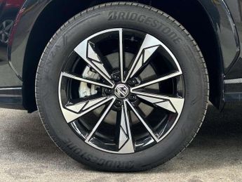 MG HS 1.5 T-GDI Trophy 5dr DCT