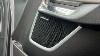 Jaguar E-Pace 1.5 P300e R-Dynamic SE 5dr Auto