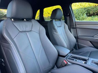 Audi Q3 35 TDI Black Edition 5dr S Tronic [20" Alloy]