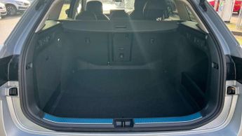 Skoda Superb Estate 2.0 TDI 193 SE L 4X4 5dr DSG