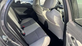 Toyota Yaris 1.5 Hybrid Excel 5dr CVT