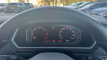 Volkswagen Tiguan 2.0 TDI R-Line 5dr DSG
