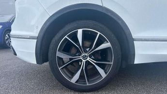 Volkswagen Tiguan 2.0 TDI R-Line 5dr DSG