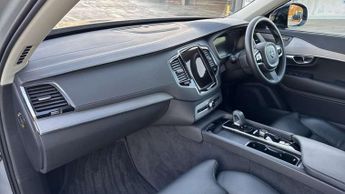 Volvo XC90 2.0 B5D [235] Plus Dark 5dr AWD Geartronic