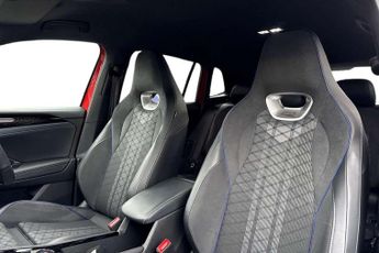 Volkswagen Tiguan 1.5 TSI 272 eHybrid R-Line 5dr DSG