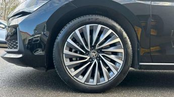 Skoda Superb Estate 2.0 TDI 193 Laurin + Klement 4X4 5dr DSG