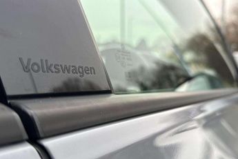 Volkswagen Golf 2.0 TDI 150 R-Line 5dr DSG
