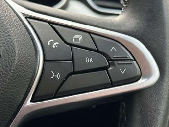 Renault Clio 1.6 E-TECH Hybrid 140 S Edition 5dr Auto