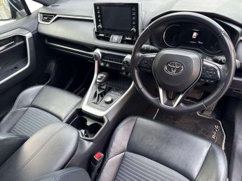Toyota RAV4 2.5 VVT-i Hybrid Dynamic 5dr CVT