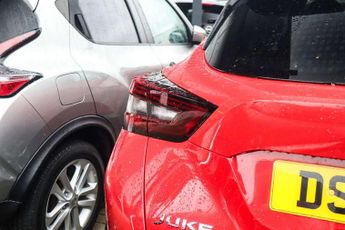 Nissan Juke 1.0 DiG-T 114 N-Connecta 5dr DCT