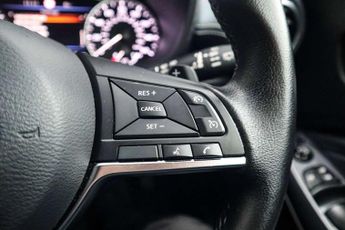 Nissan Juke 1.0 DiG-T 114 N-Connecta 5dr DCT