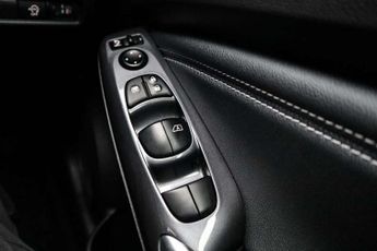 Nissan Juke 1.0 DiG-T 114 N-Connecta 5dr DCT