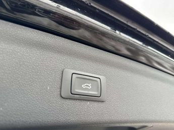 Audi Q3 1.4T FSI S Line Edition 5dr S Tronic