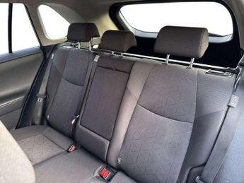 Toyota RAV4 2.5 VVT-i Hybrid Design 5dr CVT 2WD
