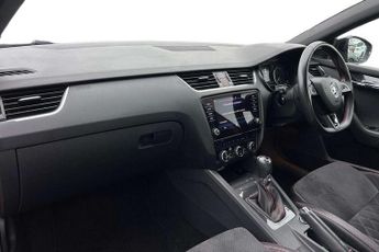 Skoda Octavia vRS 2.0 TSI 245 vRS Challenge 5dr DSG