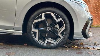 Volkswagen Golf 2.0 TDI 150 R-Line 5dr DSG
