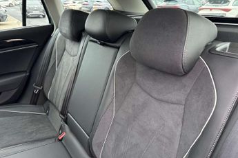 Volkswagen Passat Estate 1.5 TSI eHybrid Life 5dr DSG