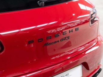 Porsche Macan GTS 5dr PDK